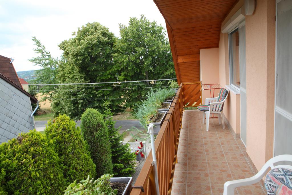 Viola House Hotell Hévíz Rom bilde