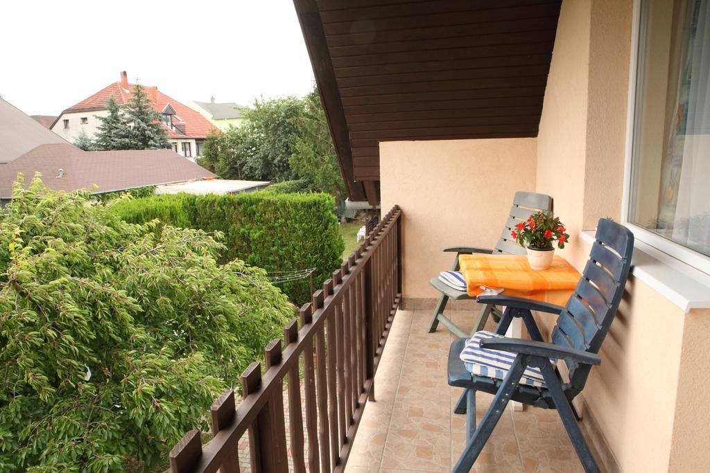 Viola House Hotell Hévíz Rom bilde